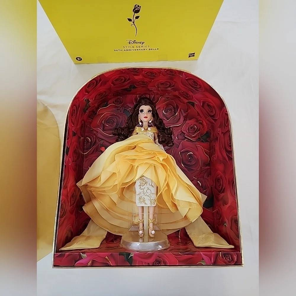 NWT Belle 30th Anniversary Hasbro Beauty And The Beast Disney Doll NFRB NIB